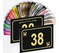 Plaque de Numéro De Rue Déco Personnalisable - Numéro De Maison PVC Extérieur - Motif Et Numéro Gravé - Fixation Au Choix - 15 x 10 cm (Noir texte Jaune Or + Dessin)