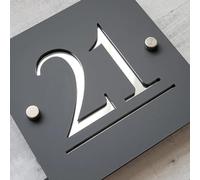 Plaque de porte flottante 3D moderne avec numéro de maison et nom de rue, décoration murale pour l'extérieur Personnalisable (25 x 25 cm, noir et argenté)