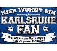 Plaque décorative en tôle résistante aux intempéries pour les fans de football, ici habite un fan de Karlsruhe - Plaque murale, plaque de porte, plaque de porte, plaque de porte, inscription