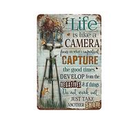 Plaque en étain vintage Photographe La vie est comme un appareil photo Focus sur ce qui est important Capture Rétro Art mural Décoration Peinture sur fer Maison Cuisine Café Pub Plaque cadeaux 8x12 p