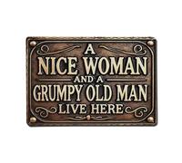 Plaque en métal vintage « A Nice Woman And A Grumpy Old Live Here » - Décoration murale rétro - 20,3 x 30,5 cm