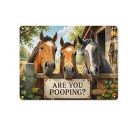 Plaque Métallique The Horse Bathroom Invasion 30x40cm Déco Murale | Apportez une note déco dans l'espace créatif avec des plaques déco métal comme détail mural.
