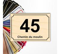 Plaque numéro de rue 15x10cm adhésive en PVC - Gravure Laser - 22 Couleurs - Avec ou Sans Motif (Imitation bois clair texte noir)