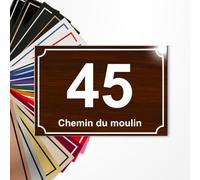 Plaque numéro de rue 15x10cm adhésive en PVC - Gravure Laser - 22 Couleurs - Avec ou Sans Motif (Imitation bois texte blanc)