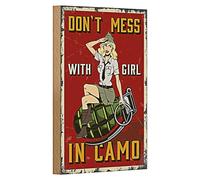 Plaque rétro en bois « Don't Mess With Girl in Camo » | Décoration vintage pour la maison et le garage | Idée cadeau pour les amateurs de l'armée et de l'armée | 12 cm x 18 cm
