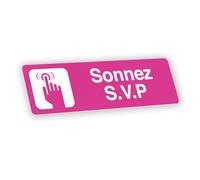 Plaque signalétique gravée autocollante Sonnez S.V.P - rose - format 12x3,7 cm