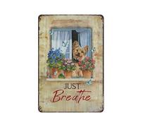 Plaque vintage en métal avec motif chien Yorkshire Terrier et marguerite Waiting At The Door - Décoration murale rustique - 20,3 x 30,5 cm