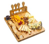 Plateau à Fromages en Bois avec Couteaux à Fromage - Planche Assiette en Bois pour Aperitif, Charcuterie ou Petit-Déjeuner - Plateau à Fromage en Bambou pour 3-4 Personnes - Meilleure Idée Cadeau