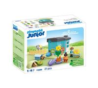 Playmobil Junior 71690 Maison des animaux - 4 animaux - Matière d'origine végétale - Dès 12 mois