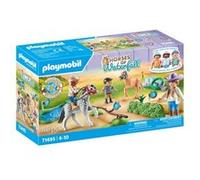 Playmobil 71495 Cavaliers avec poneys et Saut d'obstacles - Horses of Waterfall - Gamme Horses of Waterfall fabriquée avec Plus de 80% de matériaux recyclés ou biosourcés en Moyenne - Dès 4 Ans