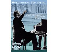 Plays Beethoven & Chopin In Moscow