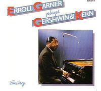 Plays Gershwin & Kern