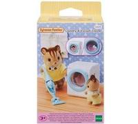 Sylvanian Families - La machine à laver et aspirateur - Set + de 3 accessoires - Plongez dans l'univers de la famille Sylvanian - Figurines animaux miniatures - Jouet enfant 3 ans et + - 5445