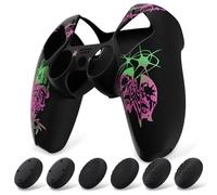 playvital Coque Protection pour ps5 Manette,Housse Silicone avec 6 Capuchon Joystick pour ps5 Grip Cover Skin Compatible avec Station de Charge-Source du Péché Rose & Vert