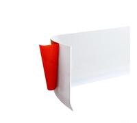 Plinthe en PVC de 3 mètres avec couche de protection imperméable et dos pour une installation facile de la base murale (blanc)