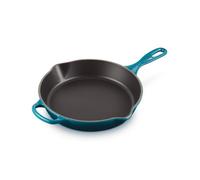 Le Creuset Skillet profond en fonte émaillée Signature avec poignée d'assistance et deux becs verseurs, 26 cm, 2 litres, Deep Teal, 20187266420422