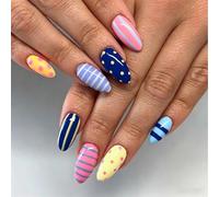 Pointes d ' ongles de manucure en forme d ' amande avec détails à | Ensemble brillant à application directe, trente unités pour les looks photo, jours sur le campus à venir