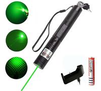 Pointeur Laser, Lampe De Poche Tactique 10000 Mètres Vert Longue Distance Lampe De Poche Haute Puissance, Pointeur Laser Vert + Chargeur + Batterie 18650, Puissant