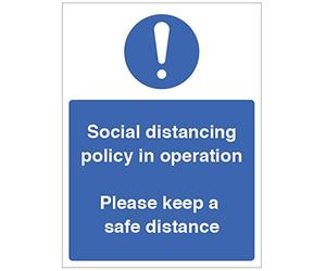 Politique de distance sociale en opération Please keep a safe distance Panneau en PVC semi-rigide (300 x 400 mm)