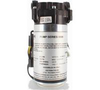 Pompe à membrane Swan Tension 220 Volts DC CDP 8900 avec moteur à brosse avec raccord rapide pour tuyaux 3/8" (9,5 mm)