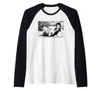 Pop Star Boy George of Culture Club New Wave 1982 Manche Raglan