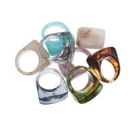POPETPOP Bague en Résine Acrylique Multicolore à Dôme Épais, Lot de 8 | Large Bandeau, Effet Brillant et Léger, Style Vintage Punk Rétro, pour Pouce et Phalange Style Aléatoire