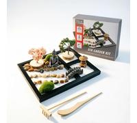 porlik Mini Jardin Zen Japonais pour Bureau - 22,9 x 17,8 cm - Sable Blanc, Roches et Accessoires Inclus - Cadeau de Relaxation - Kit décoration Zen pour Espace de Travail