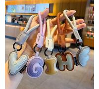 Porte-clés en PU matelassé avec 26 lettres anglaises, porte-clés délicat et mignon, petit cadeau, accessoire de sac pendant L,M,S,E,C,B,H,I,G,J,K,D,N,F,A,Z,Q,Y,P,X,O,T,R,W,V,ULettres,Nourriture & Bois