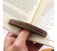 Porte-page personnalisé en bois avec inscription « I Love You to The Moon and Back » pour lire à une main, cadeau pour les enseignants et les amateurs de livres