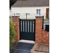 Portillon aluminium battant de jardin pas cher semi-ajouré 1M30X1M (GRIS RAL 7016)