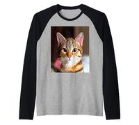 Portrait Artistique de Chat tigré Brun aux Yeux Jaunes Manche Raglan