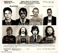 Poster de musique Mugshots 28 x 30 cm - Rock and Roll's Most Wanted - Superbe collection de photos - Collage photo rare - Impression d'art