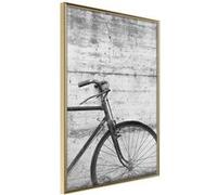 Poster et affiche - Bicycle Leaning Against the Wall - 40x60 Artgeist (14678)