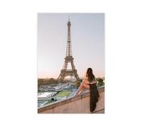 Poster sur toile « Girl in Paris », Tour Eiffel, Paris France - Décoration de chambre à coucher, bureau, cadeau - 20 x 30 cm