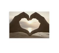 Poster vintage « People Holding Heart Shape Gesture at The Seaside » - Art mural - Décoration esthétique - Salon - Chambre d'enfant - Dortoir - Café, Salle de bain - Convient pour chambre à coucher