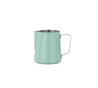 Pot à Lait En Acier Inoxydable Pichet mousseur à café et lait en acier inoxydable 304, avec échelle, Barista, outils de cuisine professionnels vapeur(600ML Light Green)