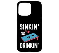 Pouf amusant avec joueur de cornhole qui coule et boit Coque pour iPhone 15 Pro Max