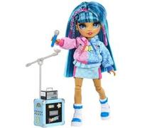 RAINBOW HIGH Junior High Rock Band - Skyler - Poupée Mannequin Bleue de 23 cm avec Micro, Pied de Micro et Ampli, Personnalisable avec des Autocollants, Articulée, Jouet Mignon pour Enfants Dès 4 Ans