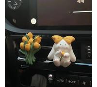 ppoiuff Lot de 2 décorations de tableau de bord de voiture mignonnes pour femme - Décoration d'intérieur automobile - Cadeau - Diffuseur d'arômes - Décoration de voiture pour bas de Noël (jaune)