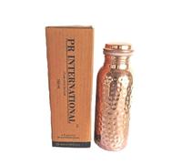 PR International Bouteille d'eau en cuivre martelé avec couvercle 750 ml
