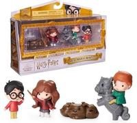 Wizarding World Spin Master Potter, Cadeau Micro Magical Moments avec Figurines Exclusives de Harry, Hermione, Ron, Touffu et Coffret d'exposition, Jouets pour Enfants, 6067351, Multicolore