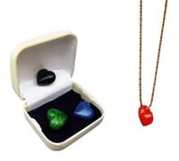 Prédiction du pendentif avec vidéo explicative pour une compréhension facile des tours de magie à collectionner