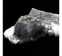 Prehnite 61,0 carat(s)