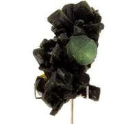 PREHNITE + EPIDOTE + STILBITE en provenance de MALI, Diamonkara, Bendougou village - Pierre Naturelle avec des inclusions vertes et blanches 380.5 ct - Certificat d'Authenticité Inclus 57 x 50 x 35 mm