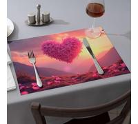 Premium Kitchen & Dining A Heart Shape Flower Blooms In The Mountains At Sunset Dining Sets de table en silicone pour comptoir de cuisine Tapis de fraises (1 pièce)