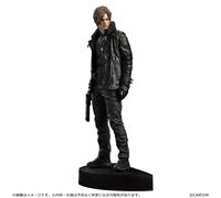 PREORDER JANUARY 2027 RESIDENT EVIL REQUIEM STATUE LEON KENNEDY 32 cm CAPCOM