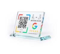 Présentoir en cristal avec double signe QR et NFC - Compatible avec Google et Instagram, accès facile et rapide aux pages de médias sociaux pour les clients - Parfait pour promouvoir les médias