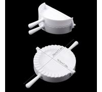 Presse à raviolis en plastique rouge 19 cm (blanc) | Presse en plastique rouge, taille 19 cm, permet de percer facilement les raviolis, poignée ergonomique, surface antiadhésive
