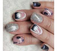 Presse de Noël sur ongles Médias Faux ongles carrés Flocons de neige blancs Coller sur les ongles Bonhomme de neige Faux ongles artificiels