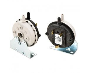 Pressostat différentiel 10/20 Pascal avec support pour poêle à granulés (RIF. INT. 7002)